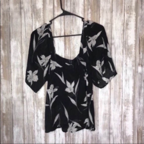 NWT A New Day Black Floral Square Neck Blouse - Picture 2 of 5